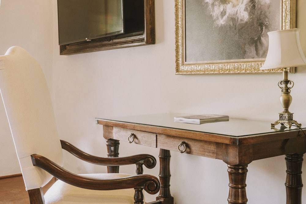 In-room business center