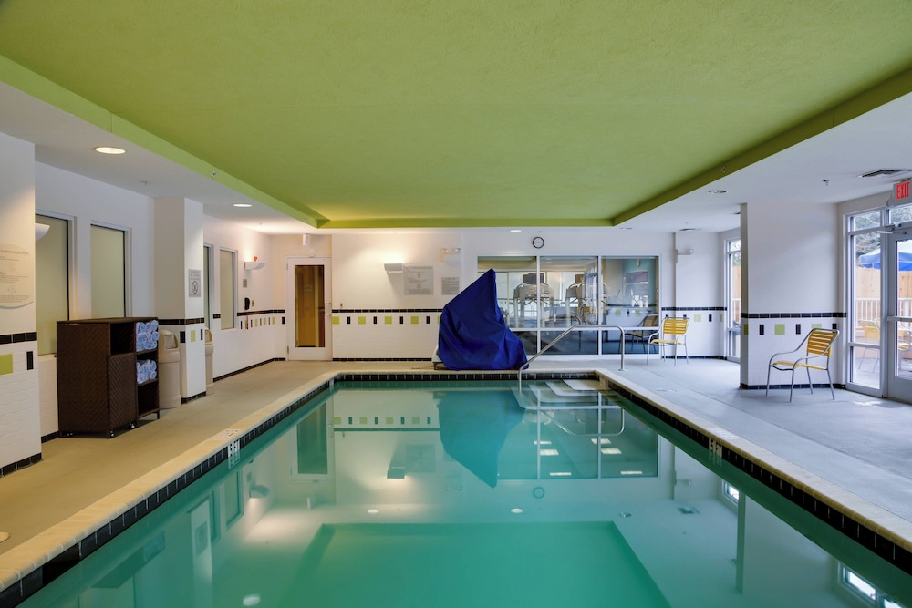 Fairfield Inn & Suites Lake City - photo 19
