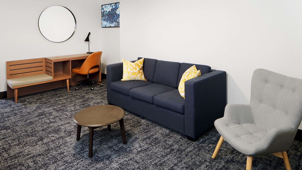 River's Edge Hotel Portland Tapestry Collection by Hilton - photo 8