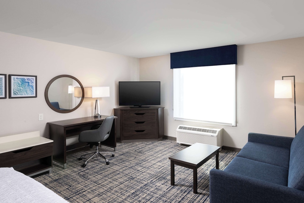 Hampton Inn & Suites Manteca - photo 23