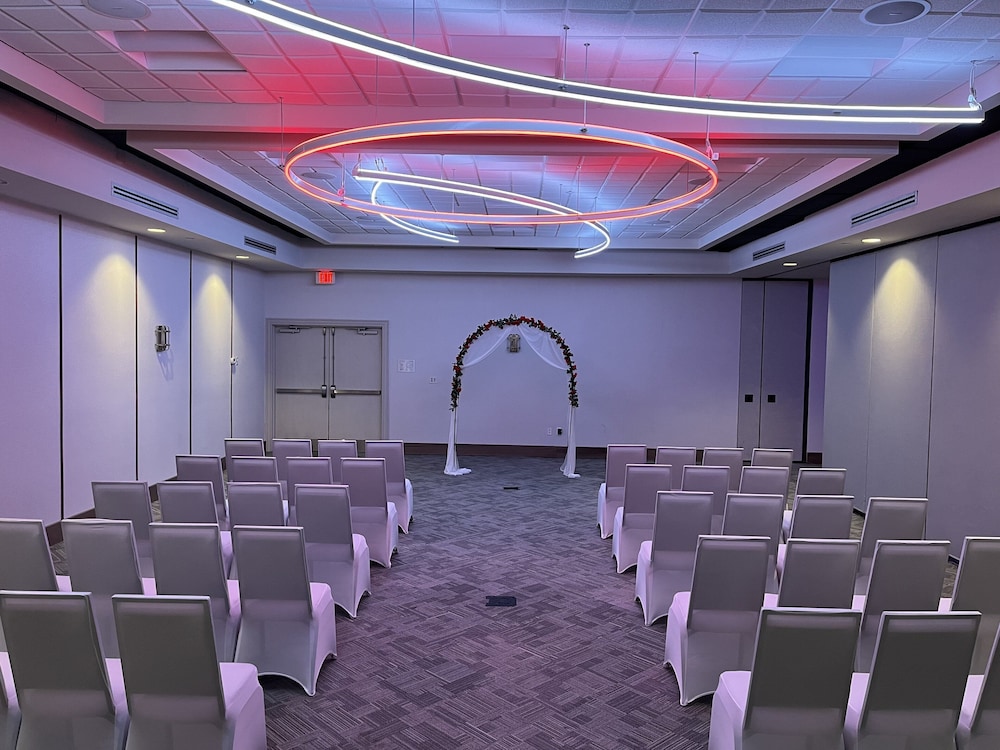 Holiday Inn Orlando International Airport by IHG - photo 100