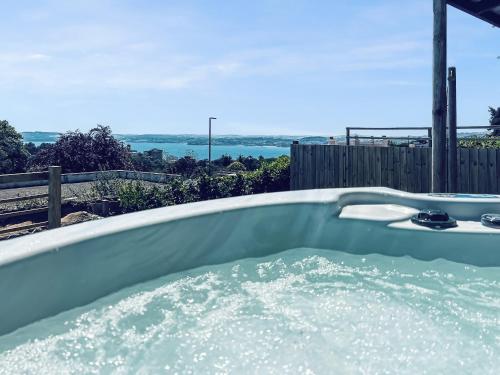 The Lookout - carbon neutral hotel in Torquay