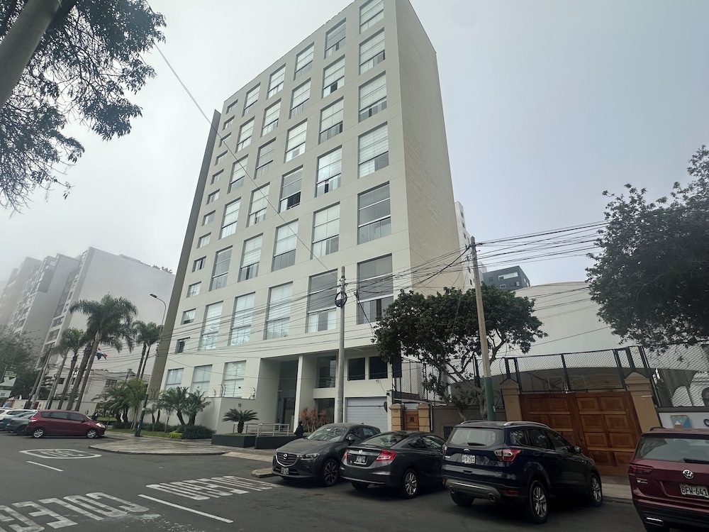 Aparts4Days 1BedroomApartment San Isidro — 4-Star Luxury Hotel in Lima, Peru