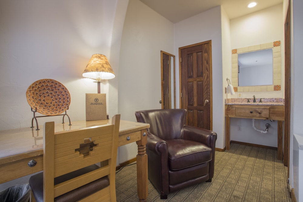 Table Mountain Inn - photo 25
