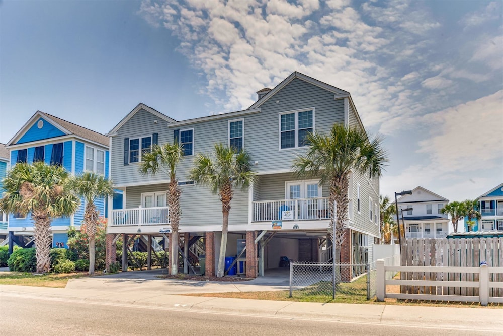 An Amazing Surfside Beach Escape - photo 57