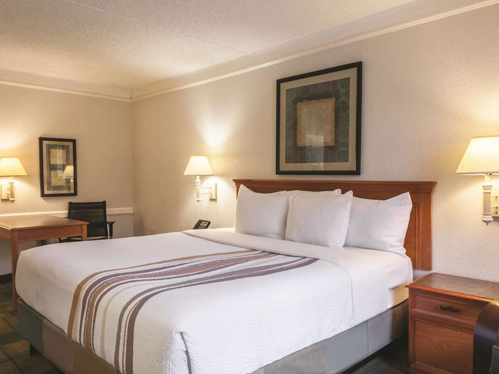 La Quinta Inn by Wyndham New Orleans West Bank Gretna - photo 10