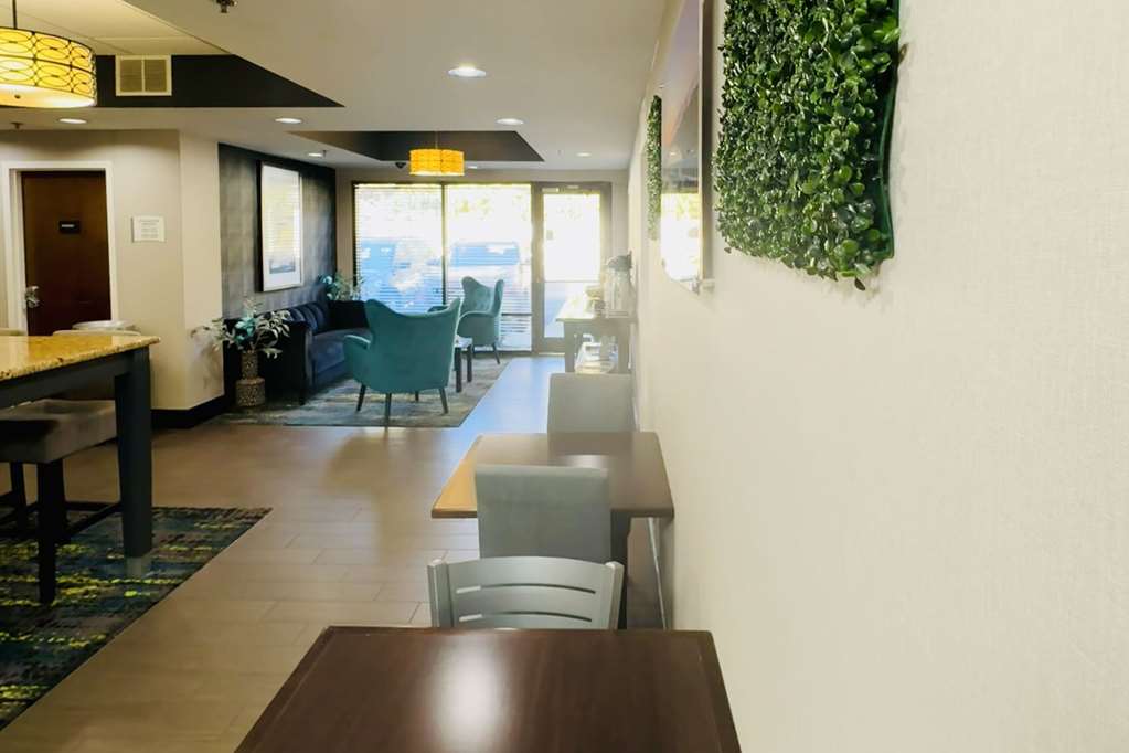 Quality Inn Danville University Area - photo 51