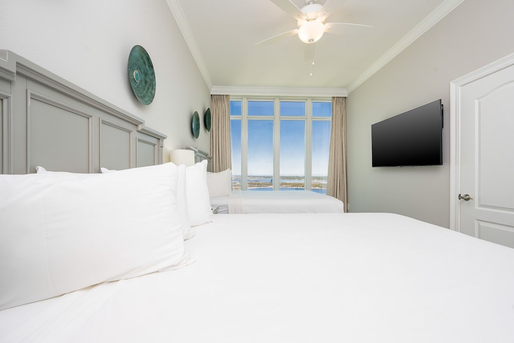 Phoenix Gulf Towers 2401 4 Bedroom Condo - photo 10