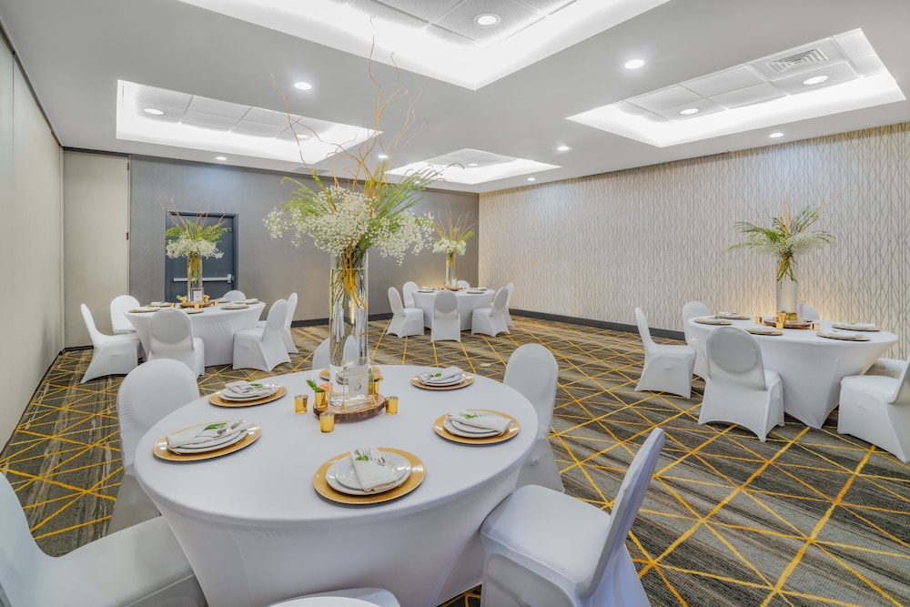 Holiday Inn Southaven Central Memphis by IHG - photo 74