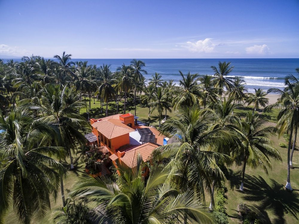 Hidden Paradise in Riviera Nayarit Villa Tortuga — 4-Star Luxury Hotel in Chacala, Mexico