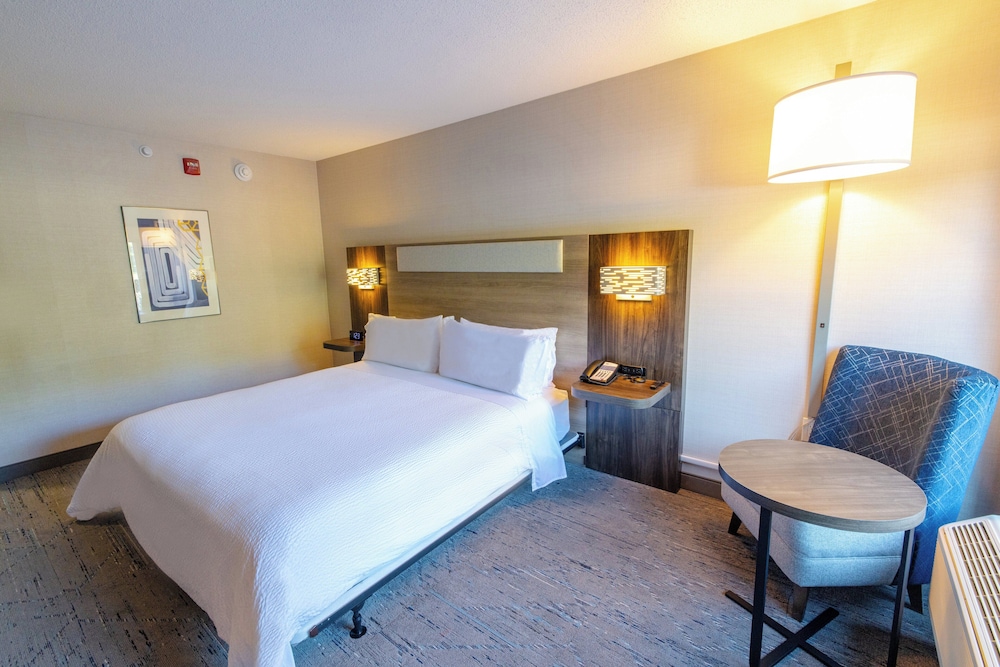Holiday Inn Express Hotel of Neptune by IHG - photo 54