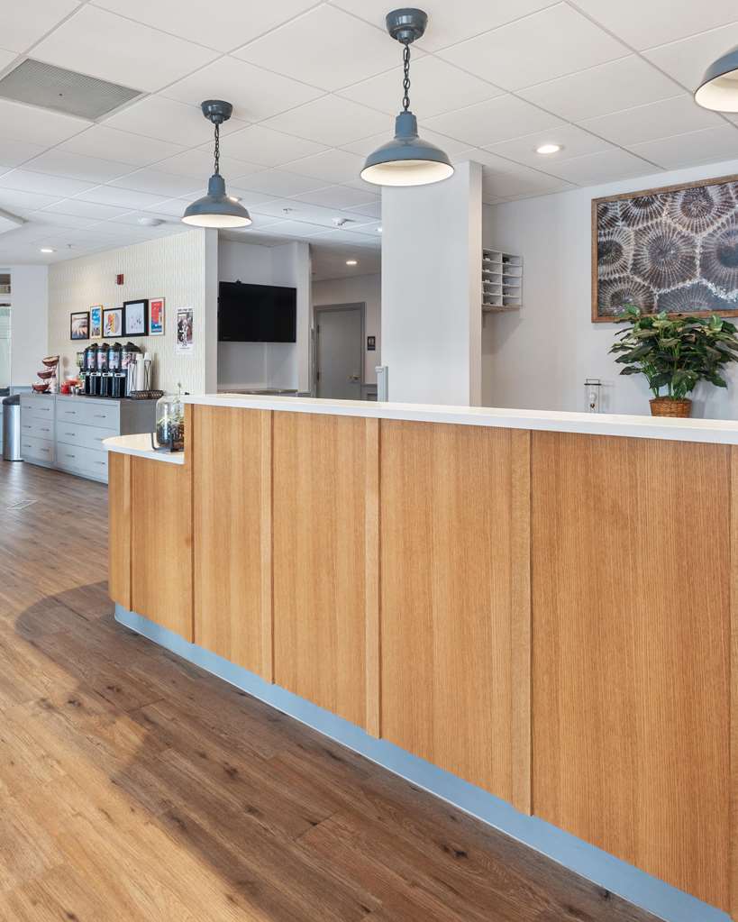 Cherry Tree Inn & Suites - photo 26