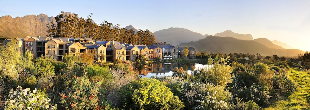 L'ermitage Franschhoek Chateau & Villas — 4-Star Luxury Hotel in Cape Town, South Africa