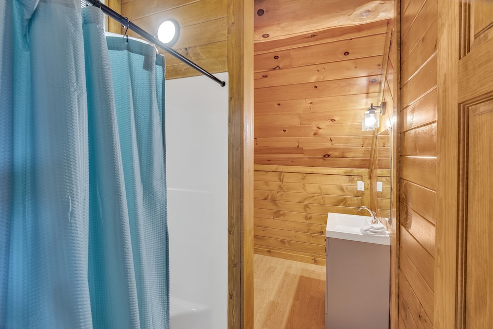 Sky Views Panoramic Views 2 Bedroom Cabin by Heavenly Views Resort - photo 14