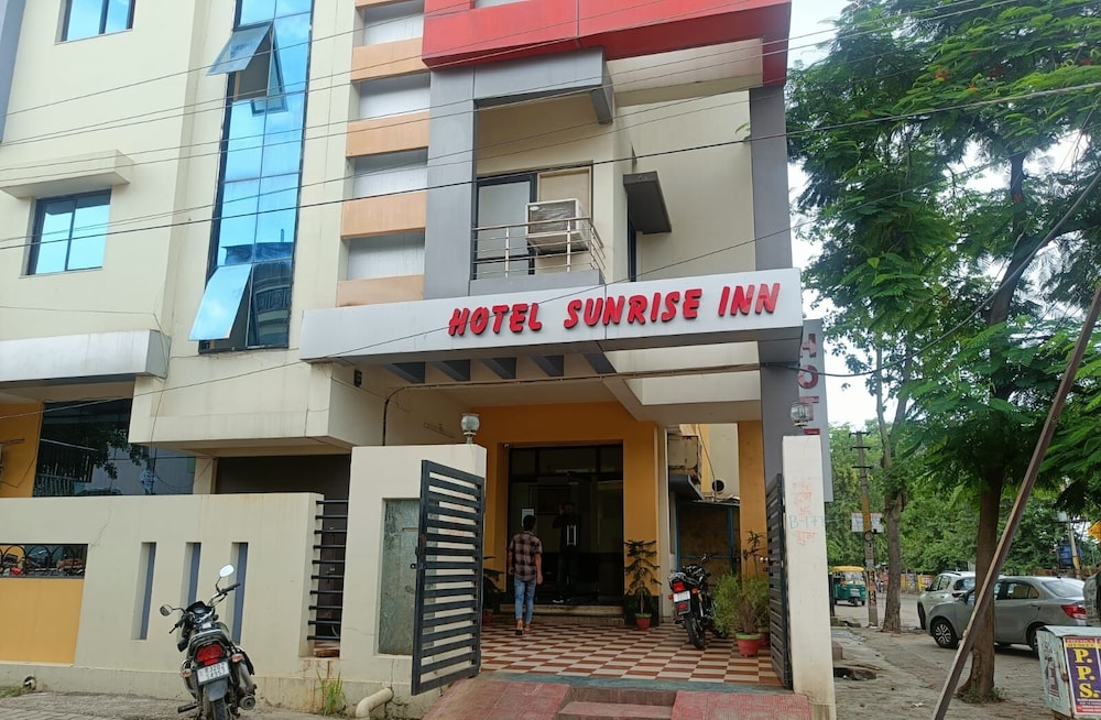 Hotel Sunrise Inn — Kota