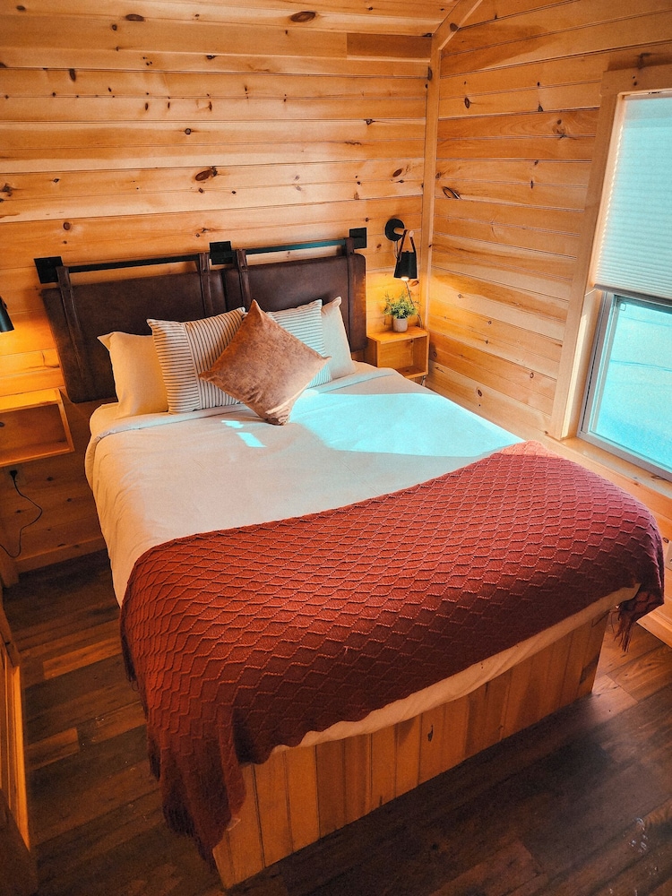 Blue Buffalo Resort - photo 2