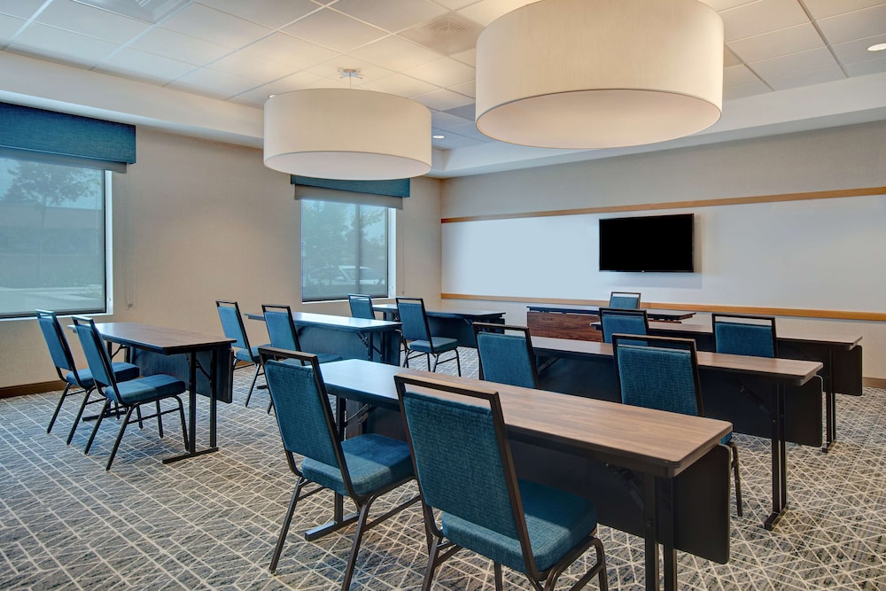 Hampton Inn & Suites Sunnyvale Silicon Valley - photo 50