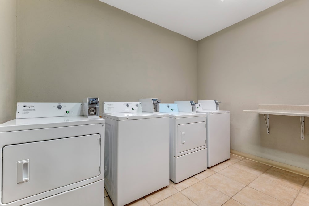 Red Roof Inn Dumas - photo 8