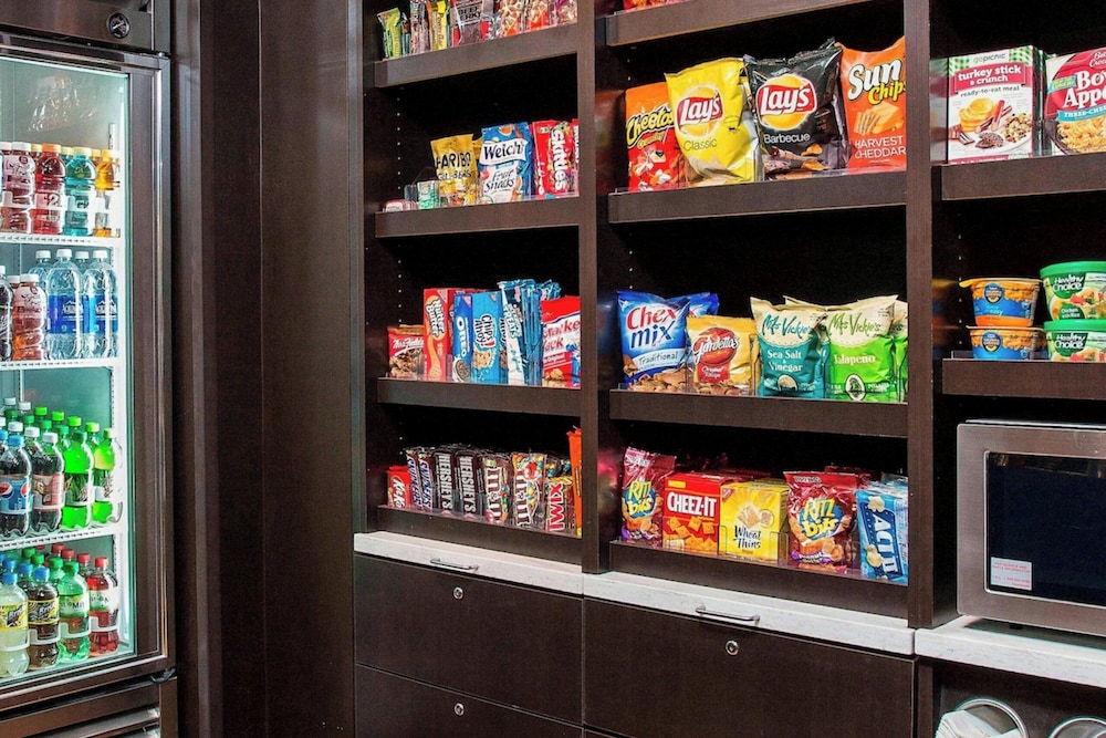Courtyard by Marriott Peoria - photo 16