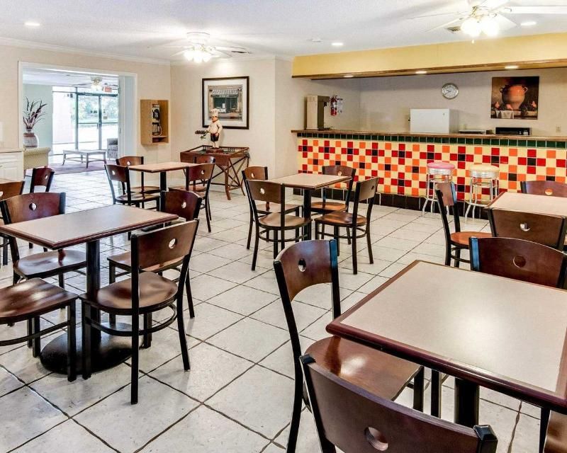 Motel 6 Texarkana - photo 15