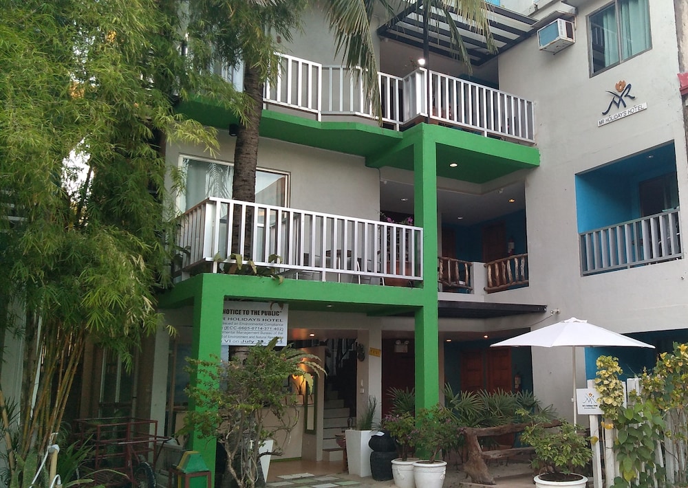 MR Holiday Hotel - last minute hotel in Malay