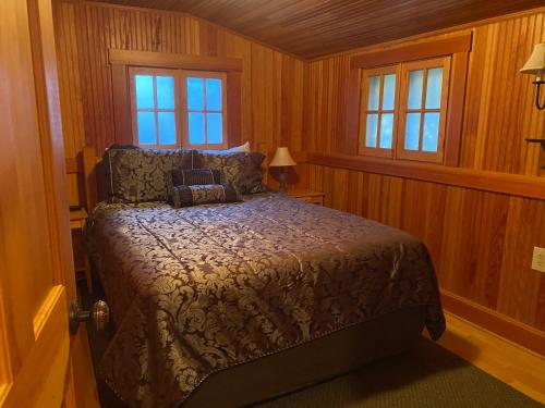 Whistling Winds Motel - photo 6