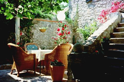 Studio apartment in Novi Vinodolski with terrace air conditioning WiFi 4208 1 — 4-Star Luxury Hotel in Novi Vinodolski, Croatia