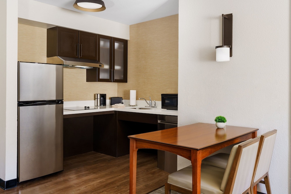 Residence Inn by Marriott Salinas Monterey - photo 12