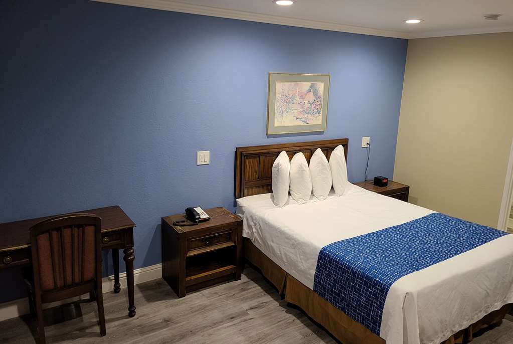 Travelodge by Wyndham Clearlake - photo 23
