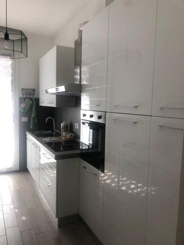 Appartamento Veronica per lavoro e relax — 4-Star Luxury Hotel in Corsico, Italy