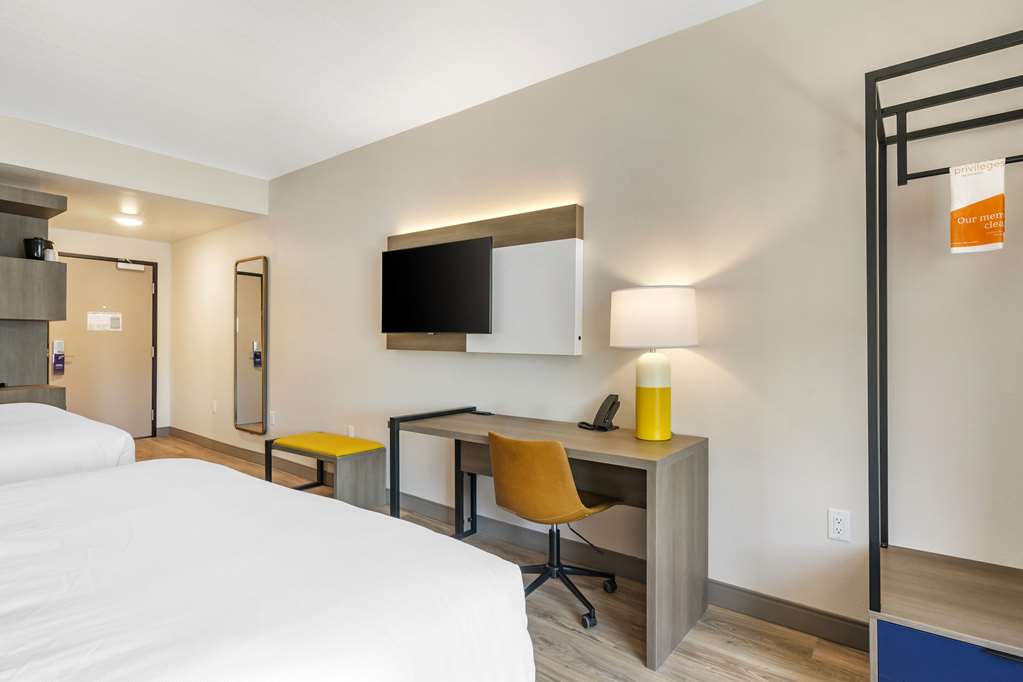Comfort Inn & Suites New Port Richey Downtown District - photo 24