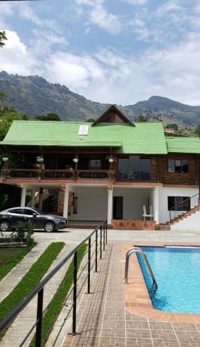 Cabaña en Copacabana Antioquia cerca a Medellín in Copacabana, Colombia