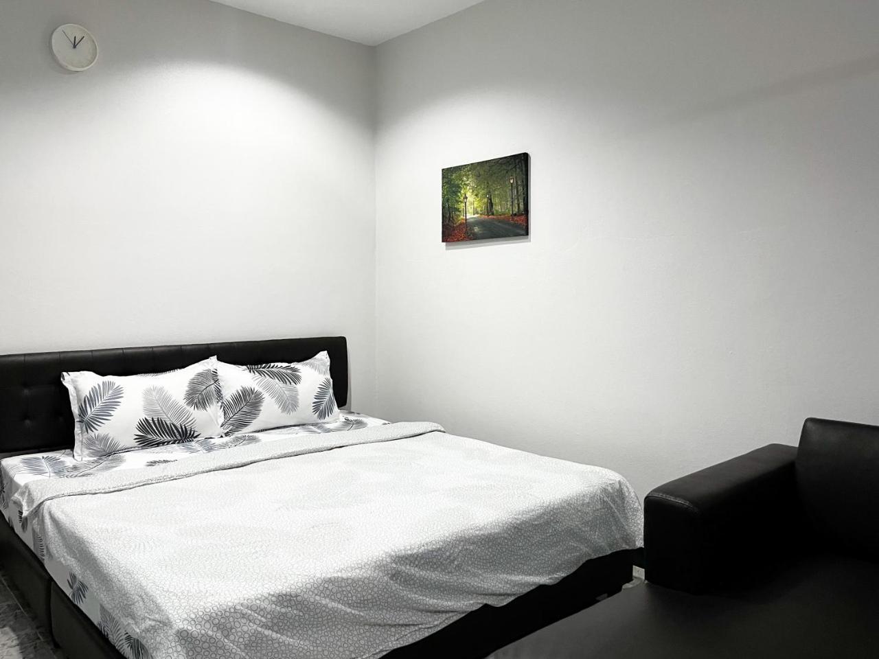 Bangtao Kitchen Studio - carbon neutral hotel in Unknown City