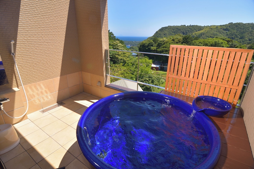 Kokopellihouseizukogen - last minute hotel in Ito