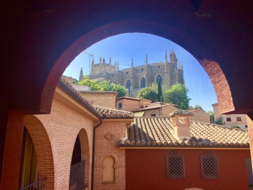 Apartamento San Juan de los Reyes — 4-Star Luxury Hotel in Toledo, Spain