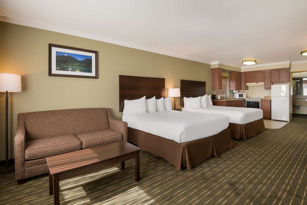 Best Western Holiday Hotel - photo 19