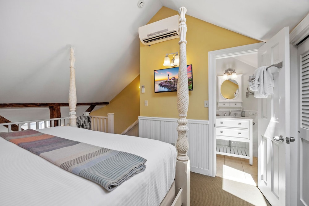 Hartstone Inn - photo 44