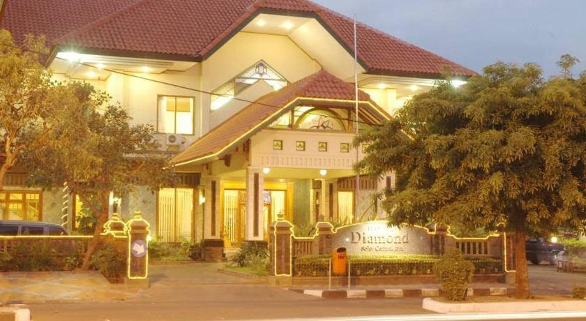 Hotel Diamond — hotel in Surakarta