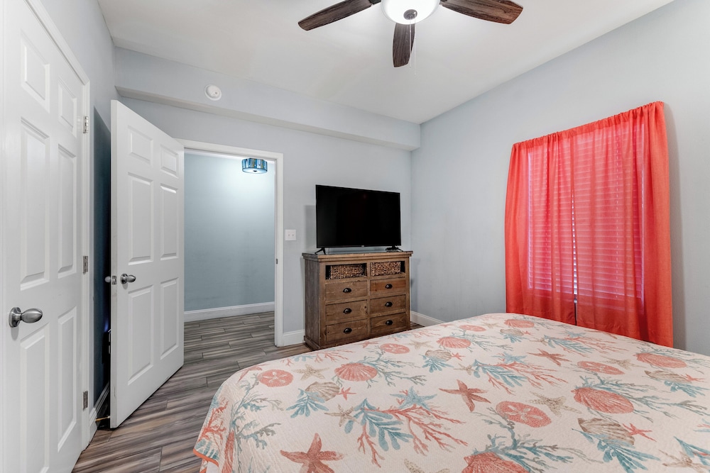 Laketown Wharf IV - photo 17