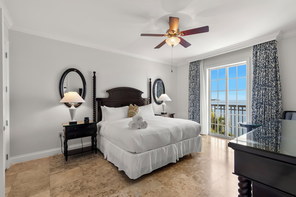 Beachside Resort & Residences - photo 42