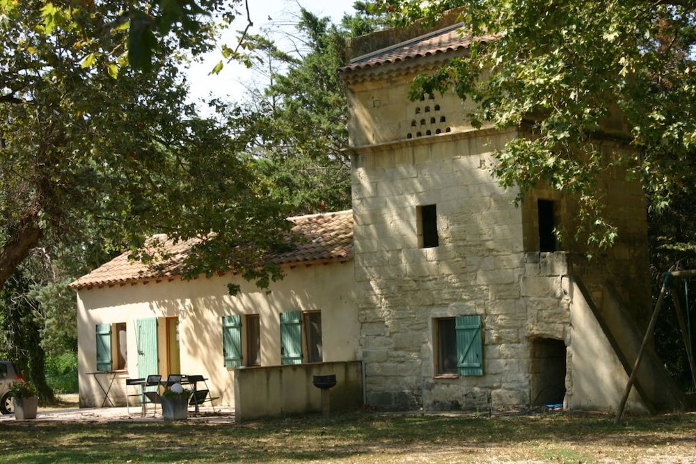 Mas de Guinot in Arles, France