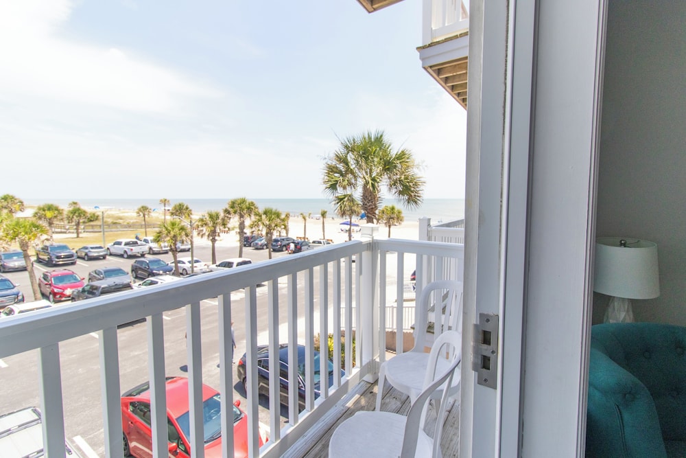Seaside Amelia Inn - photo 10