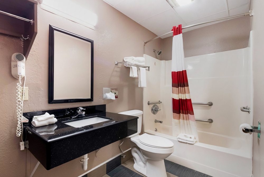 Red Roof Inn Chattanooga Lookout Mountain - photo 26