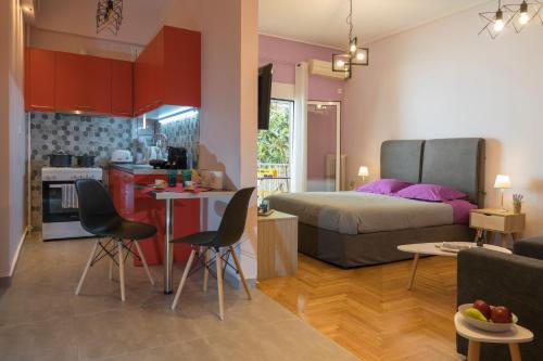 Stylish Modern Studio in the Heart of Athens — 4-Star Luxury Hotel in Athens, Greece