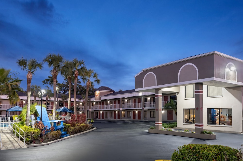 Hotel South Tampa & Suites - featured photo
