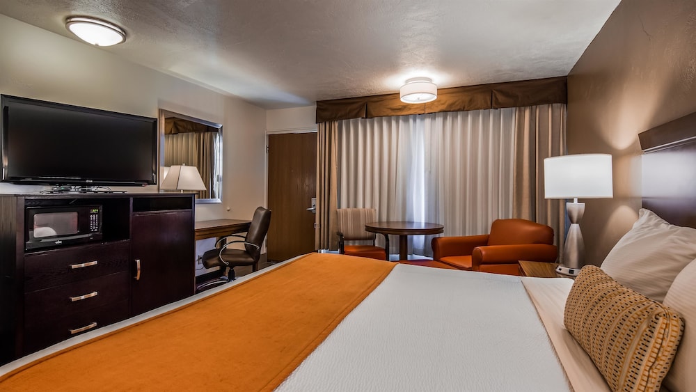 Best Western Paradise Inn - photo 10
