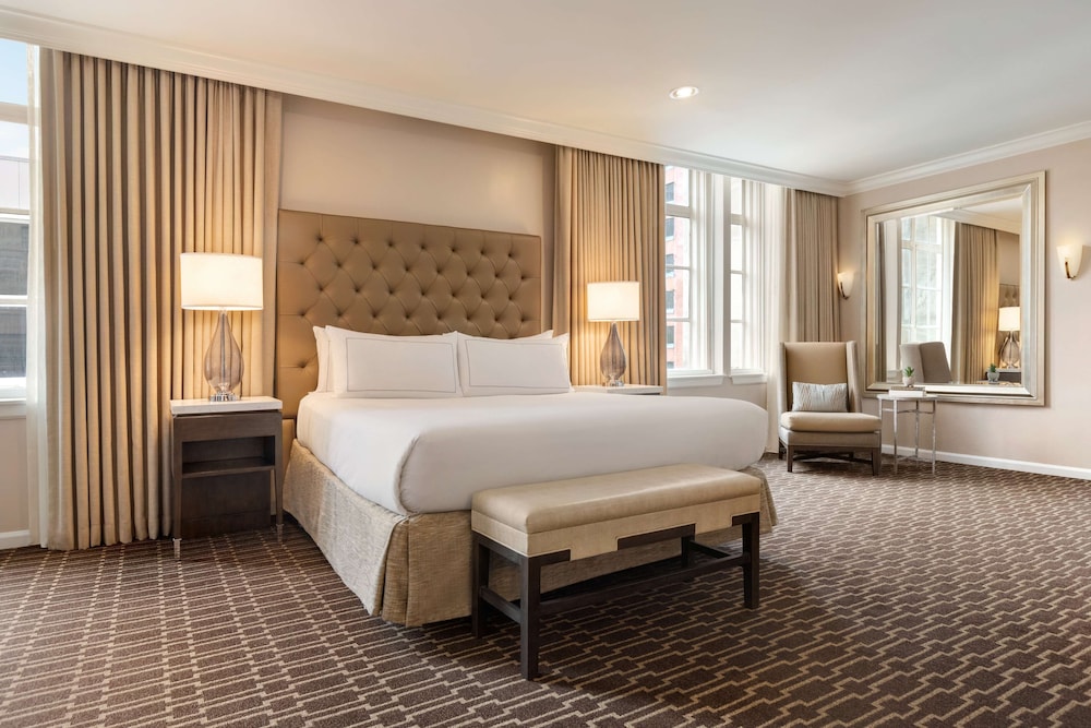 Hilton New Orleans St. Charles Avenue - photo 9