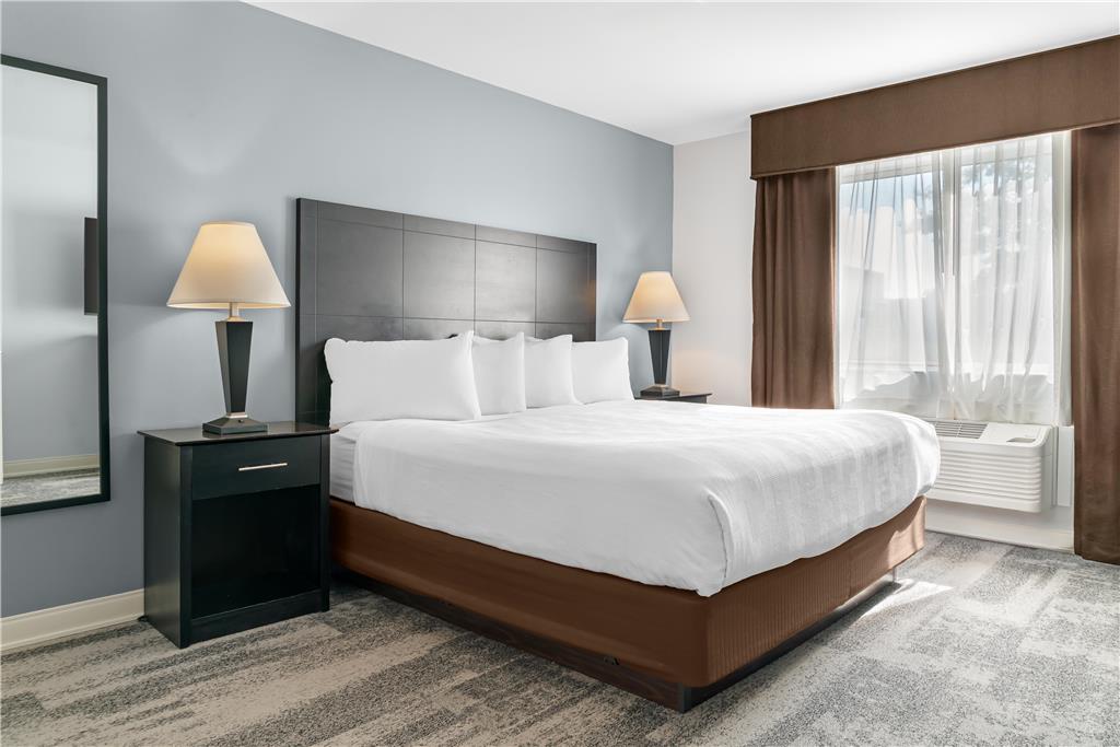 Best Western Lakewinds - photo 13