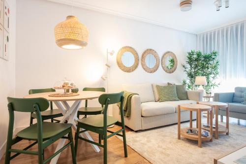 Apartamentos Rocamar — 4-Star Luxury Hotel in Cangas De Onis, Spain