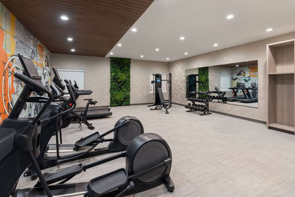 Hawthorn Extended Stay by Wyndham DeSoto - photo 9